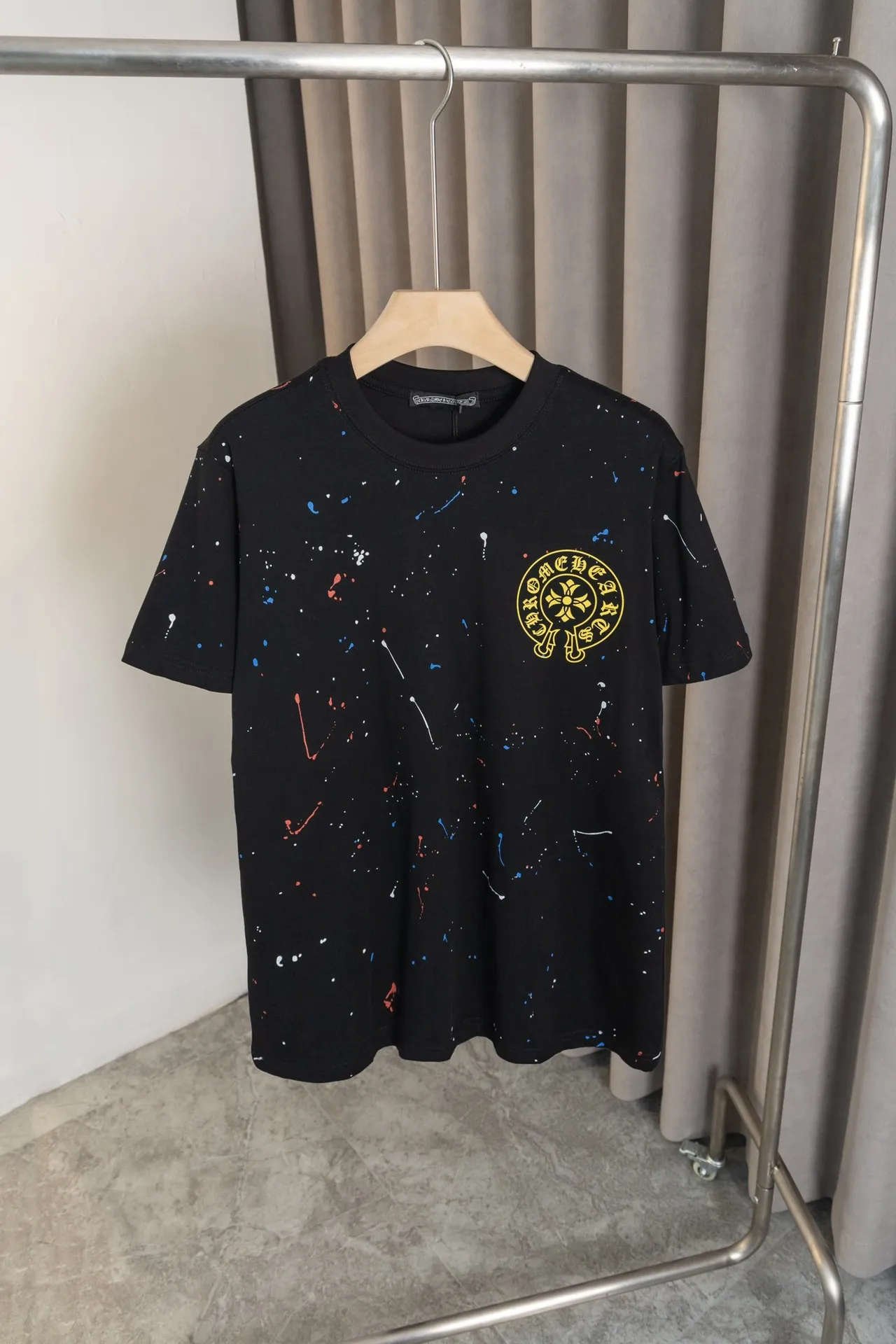 🅿️140 T2109 Chrome Hearts 24ss new T-sleeve! Made of 260g double yarn pure cotton fabric, color ink splash digital direct printing technology, fashionable and versatile, same style for men and women. Color: black, white, size: M～3XL